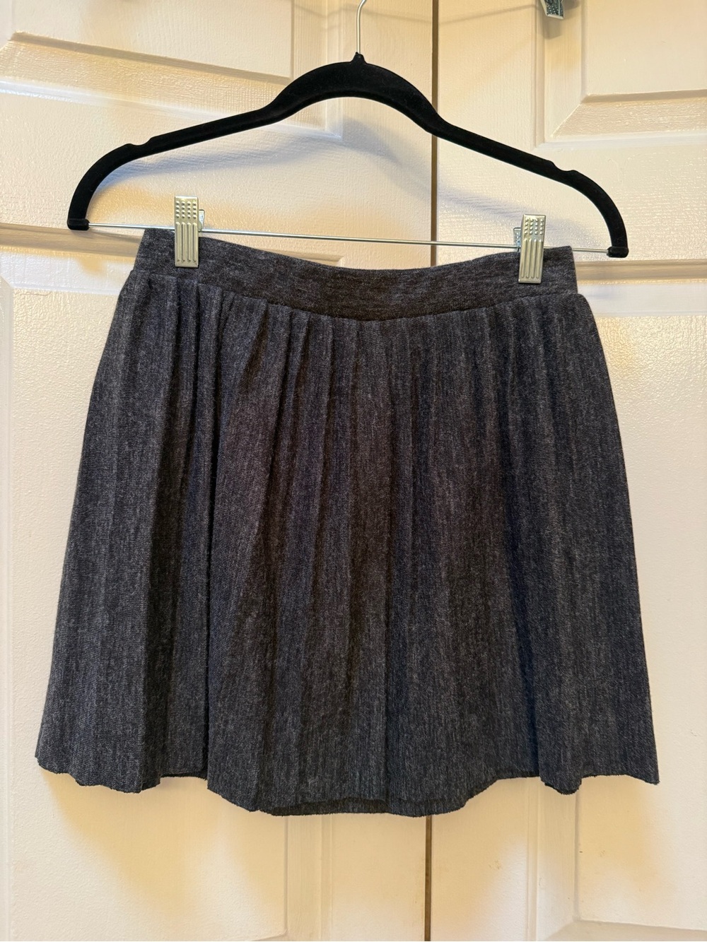 Zara Dark Gray Pleated Mini Skirt